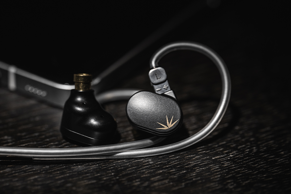Moondrop Chu II DSP USB-C In-Ear Monitors with Mic — view 6